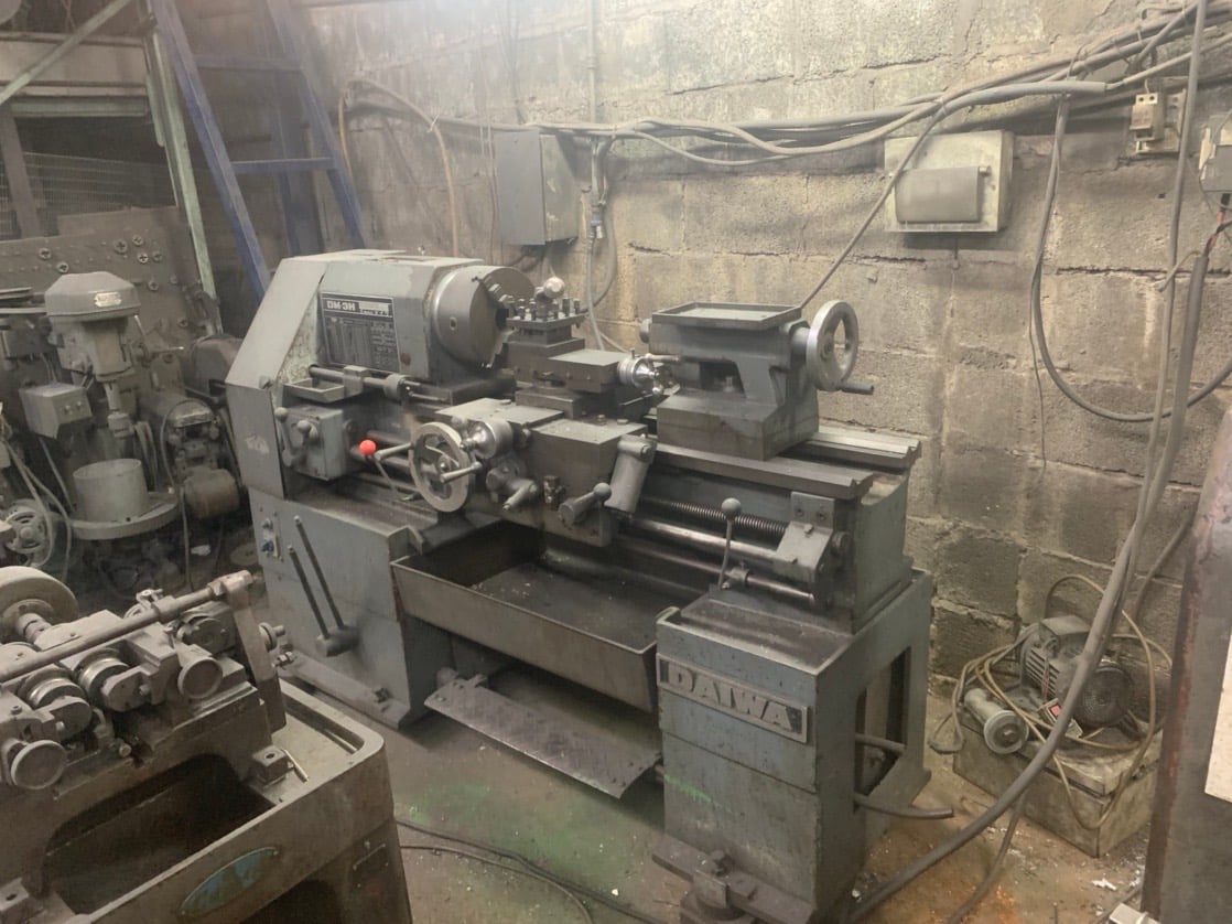 Horizontal Lathe machine.jpg
